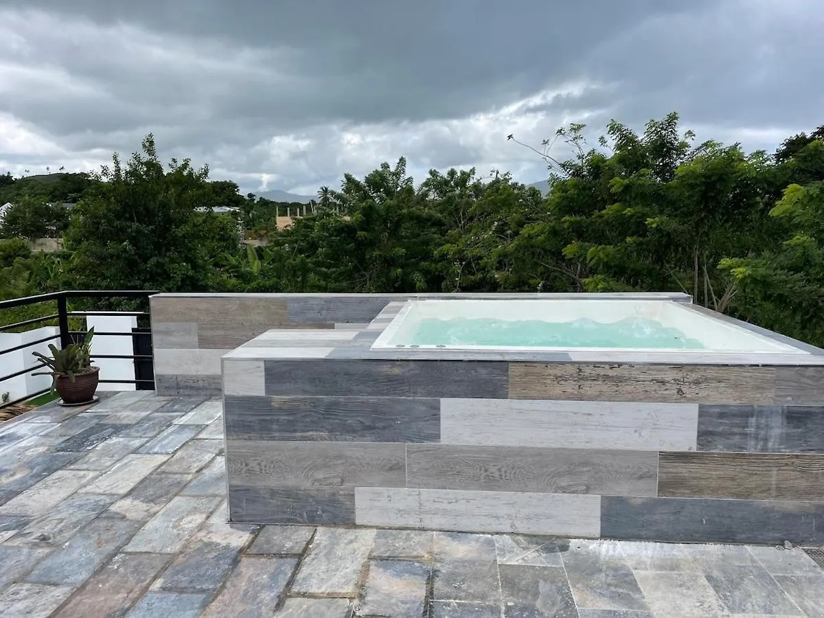Casa Entre Playas Con Piscina En Las Galeras 0*,  Dominicaanse Republiek